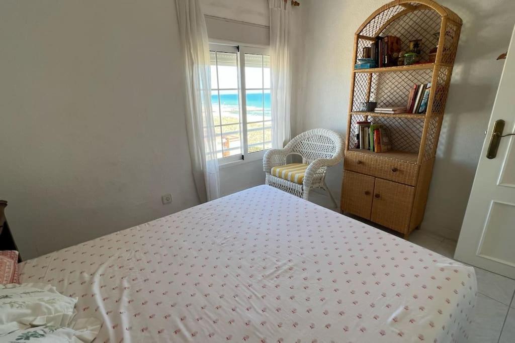 Apartamento Con Acceso Directo A La Playa Apartment Valencia Exterior photo