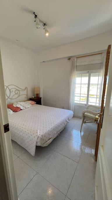 Apartamento Con Acceso Directo A La Playa Apartment Valencia Exterior photo
