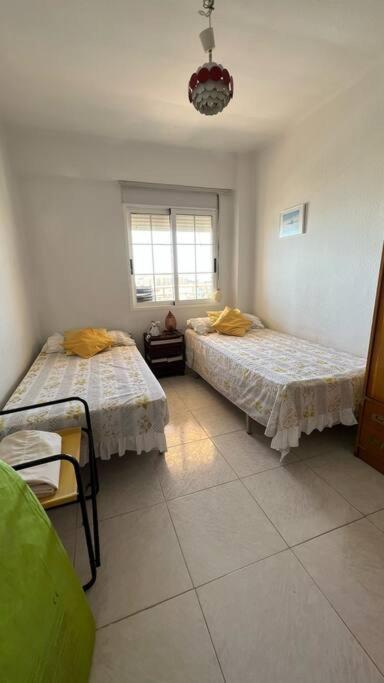 Apartamento Con Acceso Directo A La Playa Apartment Valencia Exterior photo
